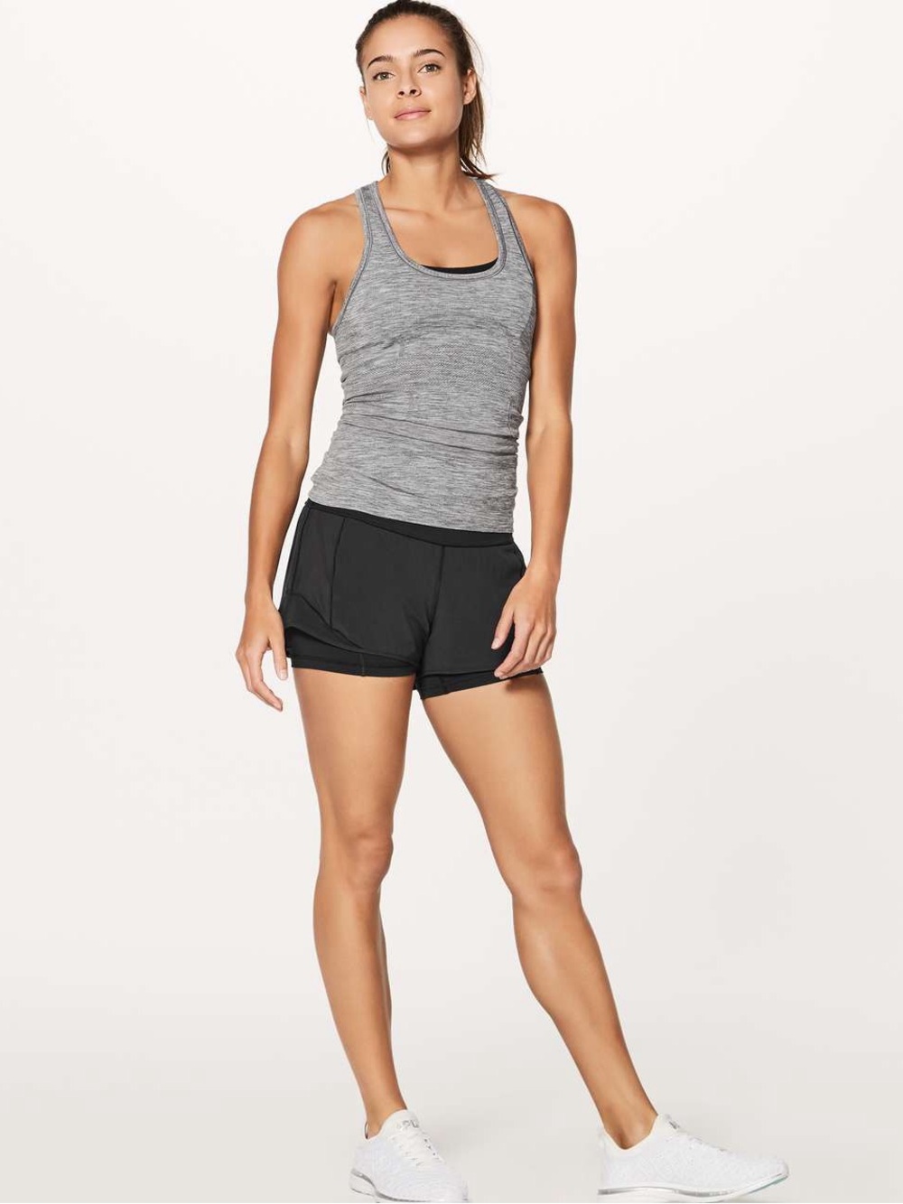 Lululemon Hotty Hot Short (Naked 4")Black - Size 6